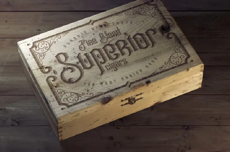 راز جعبه ی قدیمی که حاوی نوشته های مرموز است چه بود