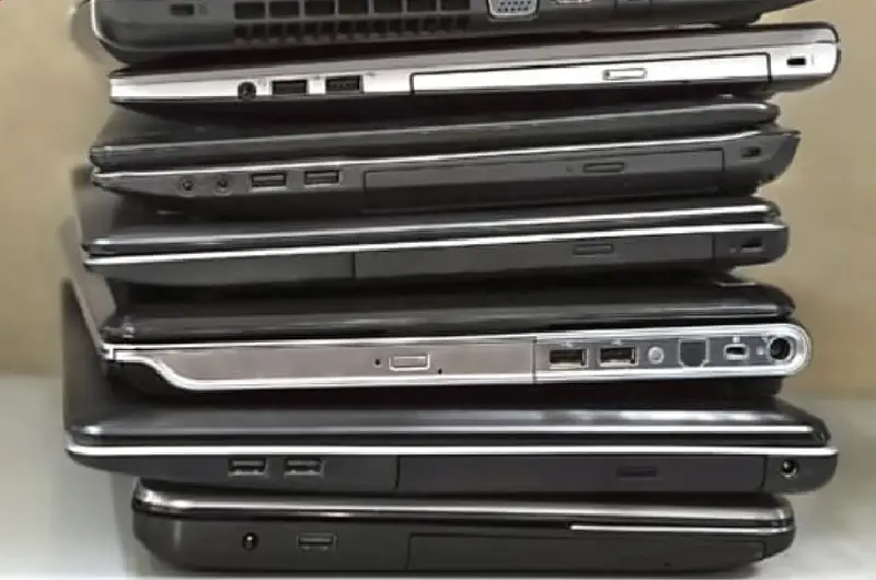 چه کسی لپ تاپ را اختراع کرد