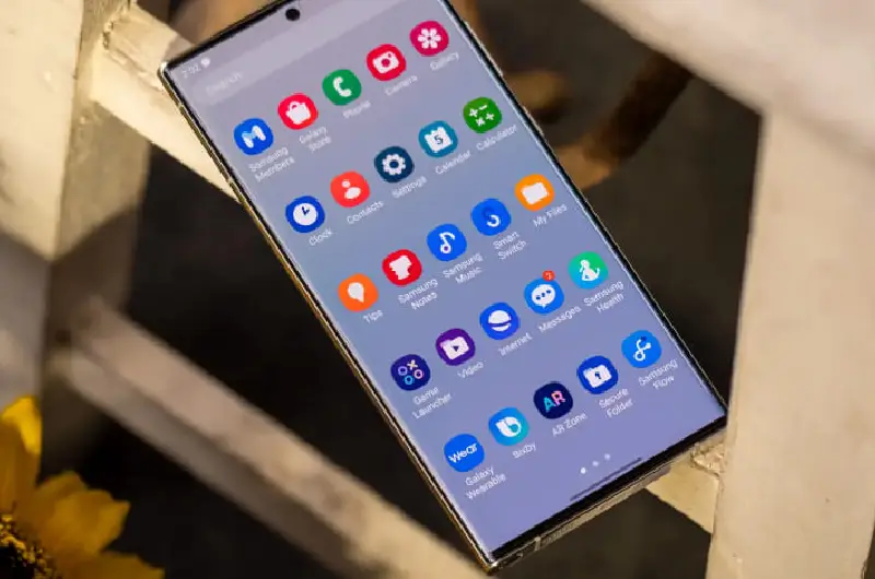 آزمایش سامسونگ بر روی OneUI 6.0 بر اساس اندروید 14